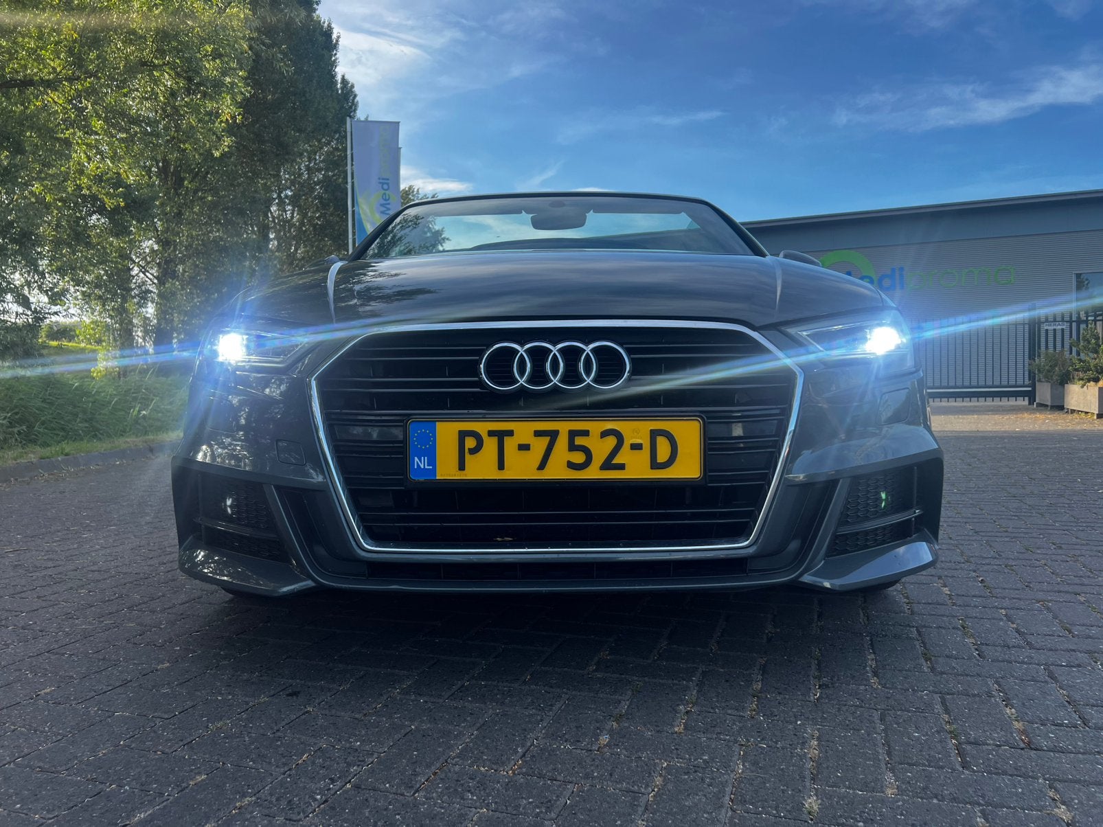 Audi A3 1.4 Tfsi 150pk S-LINE Ultra S Tronic 2017 Grijs, 730 kg, 1370 kg, 4 cilinders, Cabriolet