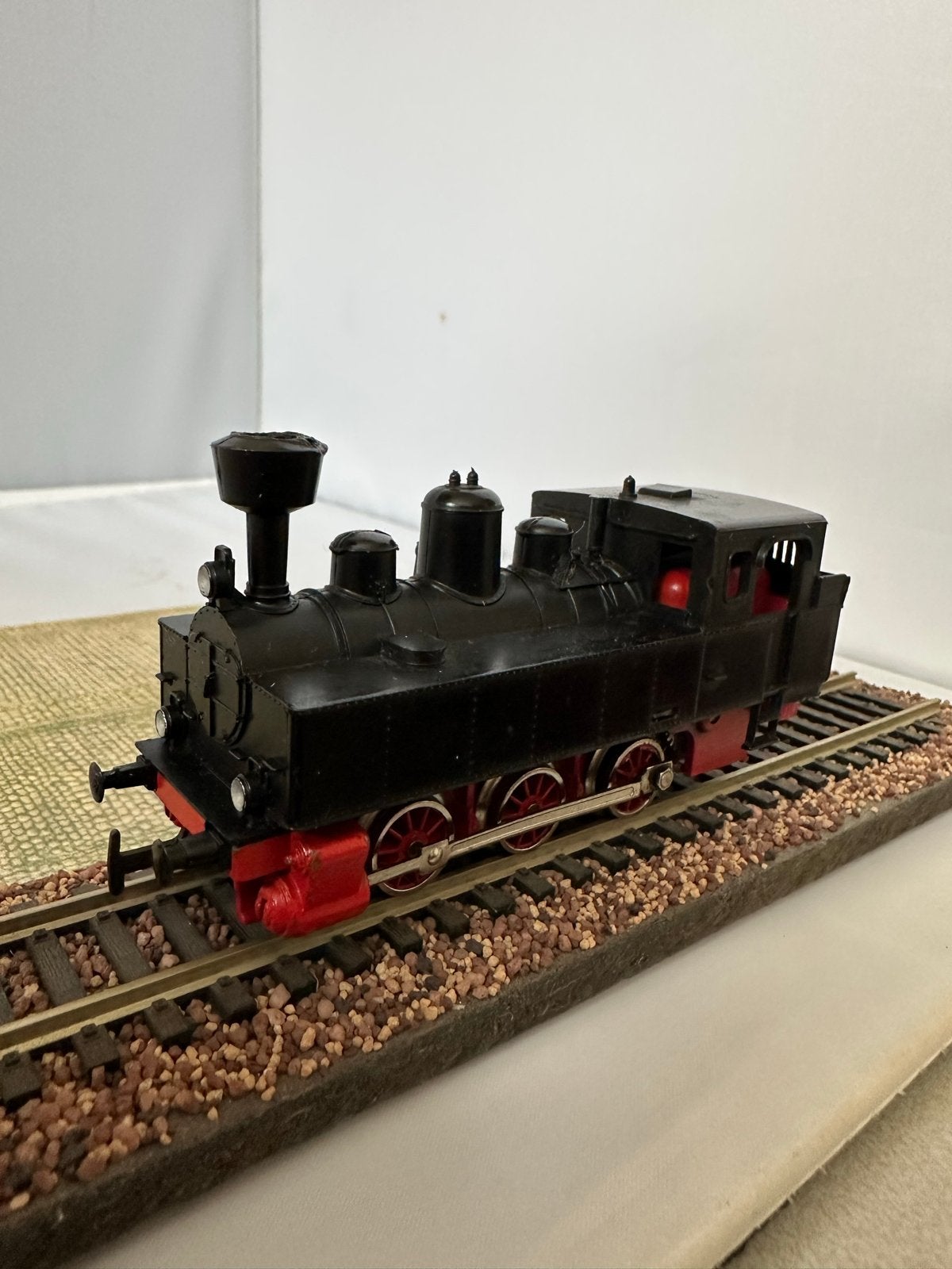 Märklin Stoomlocomotief - Zwart/Rood, Wisselstroom, Gebruikt, Locomotief, Ophalen of Verzenden