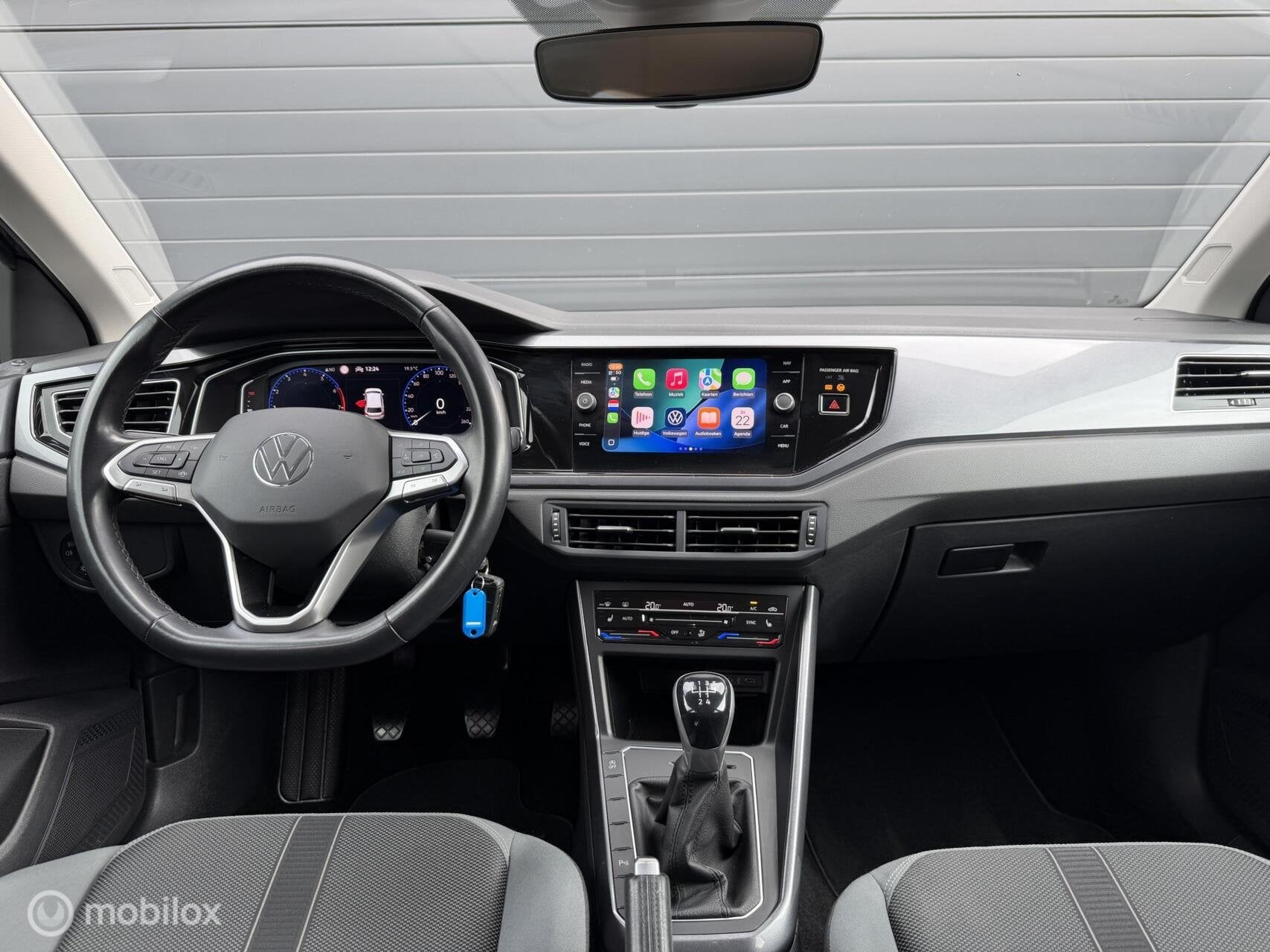 Volkswagen Polo 1.0 TSI Style CARPLAY*IQLIGHTS*PDC*VIRTUALD*, Voorwielaandrijving, Dealer onderhouden, Verwarmde buitenspiegels