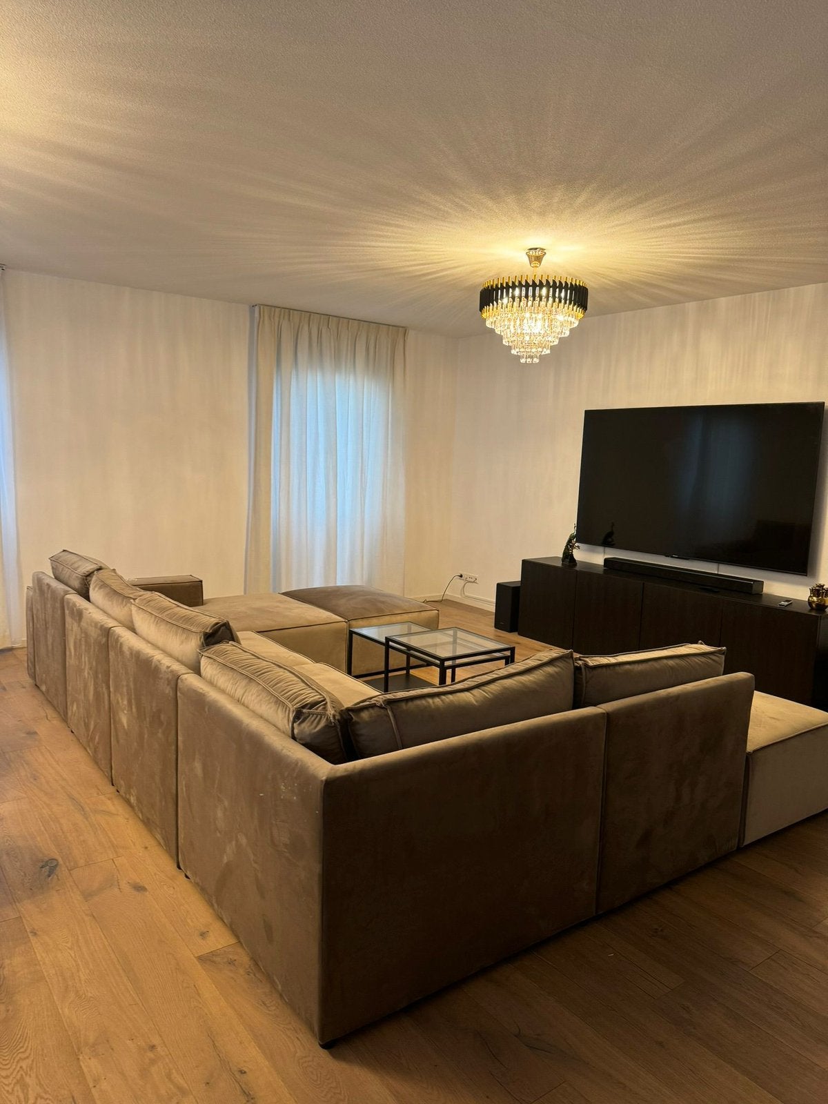 Bank groot donker bruin!, Huis en Inrichting, Woonaccessoires | Kisten, 200 cm of meer, 125 cm of meer, Ophalen of Verzenden, Zo goed als nieuw