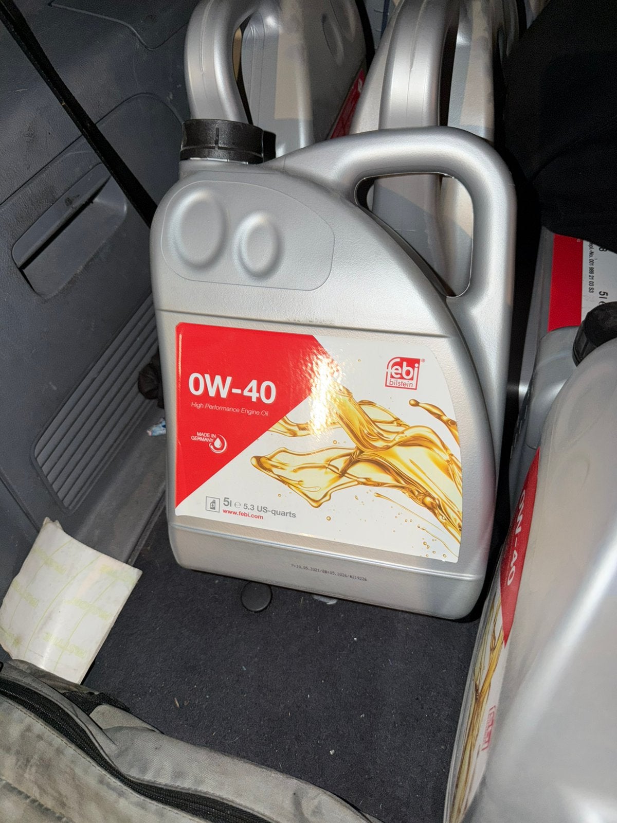 PARTIJ 0W40 OLIE, Ophalen