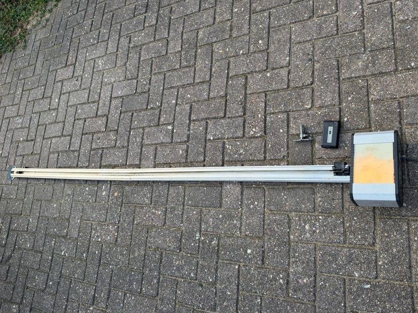Garagadeuropener Einhell - compleet en goed werkend, Ophalen, Gebruikt, Garagedeur, 120 cm of meer