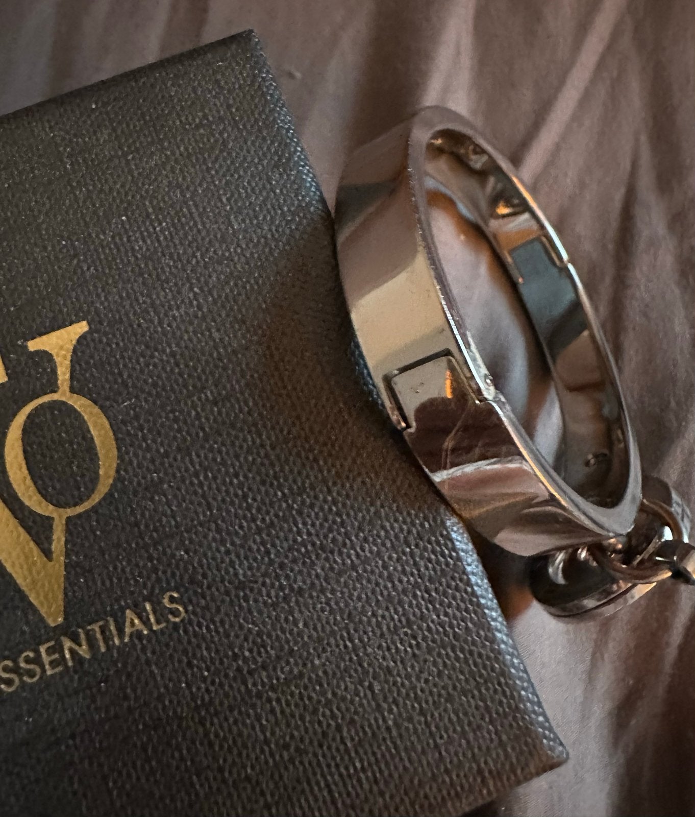 TOV Essentials Armband met Hanger, Overige materialen, Ophalen of Verzenden, Zo goed als nieuw, Met bedels of kralen