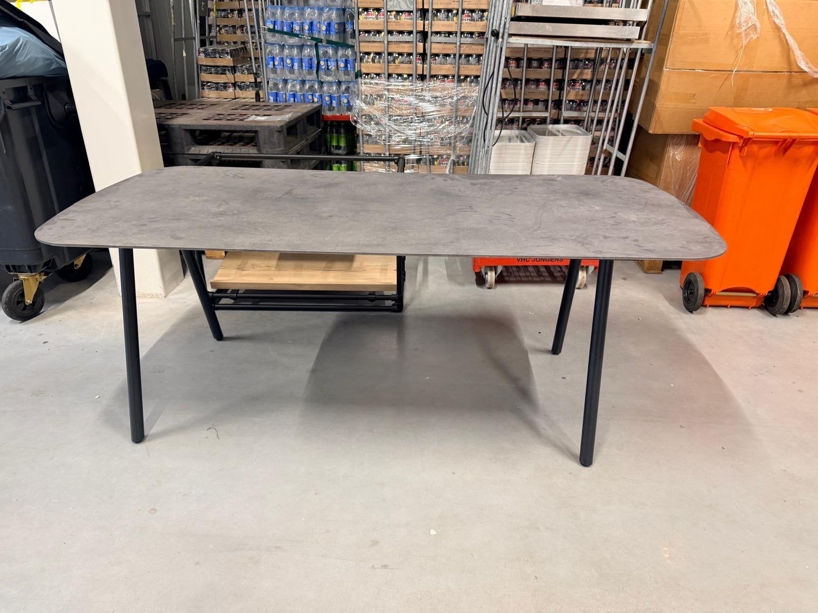 Tuintafel met kunststof blad - 200x90x77cm, Tuin en Terras, Tuintafels, Ophalen, Nieuw, Rechthoekig, Kunststof