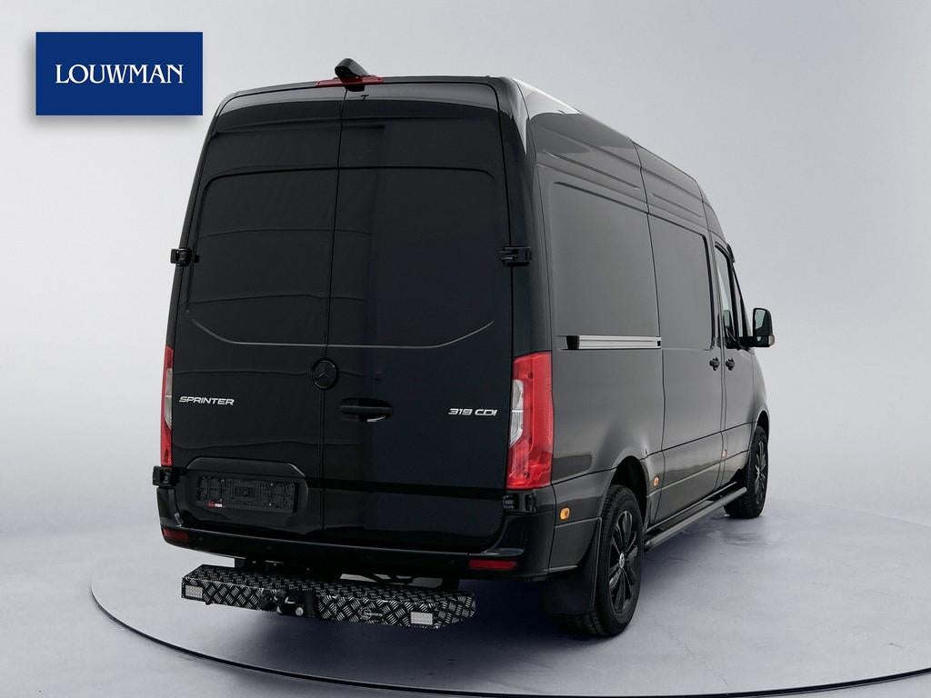 Mercedes-Benz Sprinter 319 1.9 CDI L2H2 30 Jahre Edition Led, Auto's, Automaat, Lichtsensor, Achterwielaandrijving, Gebruikt