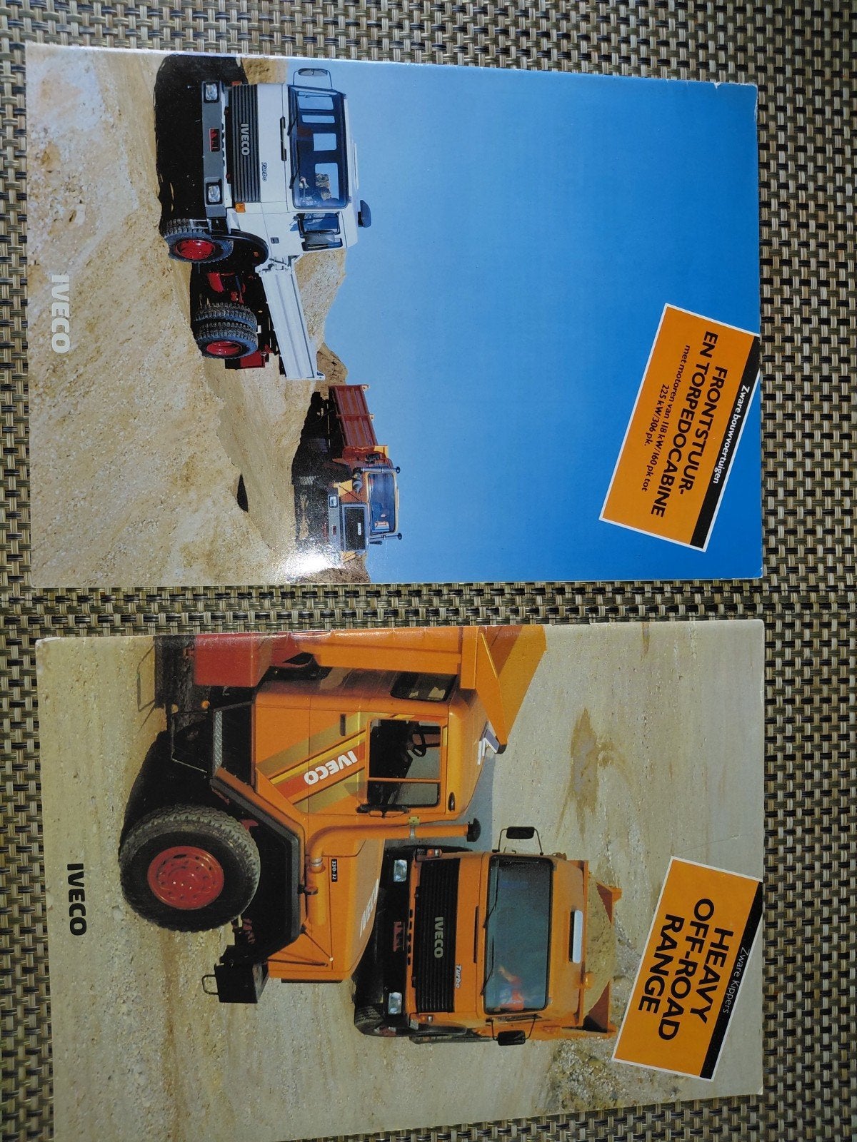 IVECO documentatie folders bouwvoertuigen kipers, Ophalen of Verzenden, Gelezen, Overige merken