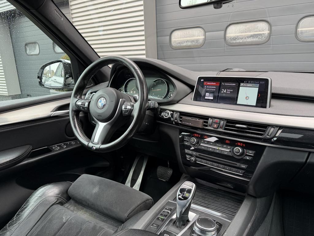 BMW X5 xDrive30d High Executive M-Sport | Panoramadak | Head, Automaat, 2993 cc, 258 pk, Leder