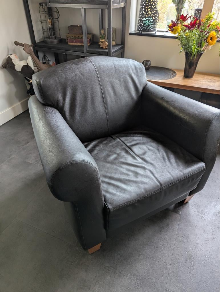 Mooi matte leren fauteuil, Ophalen