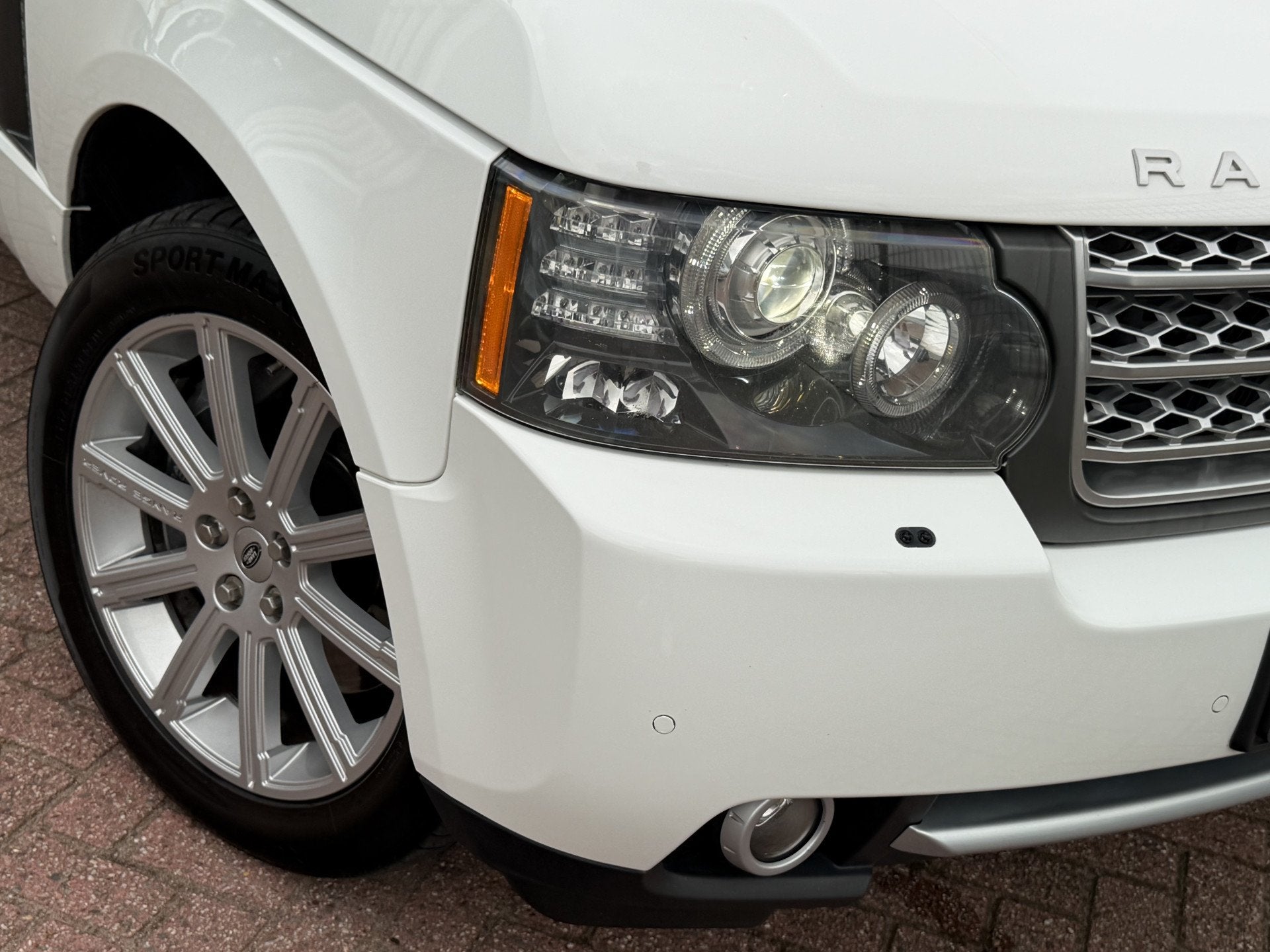 Land Rover Range Rover 5.0 V8 Supercharged | Navigatie | Vir, Automaat, 8 cilinders, Wit, Leder