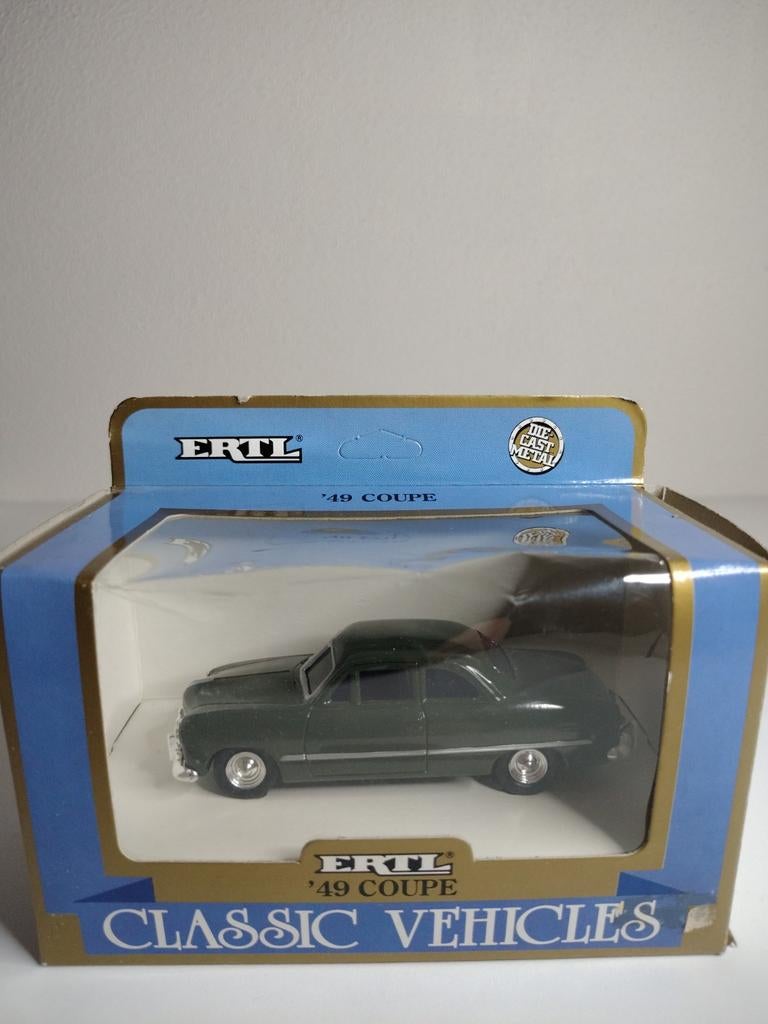 ERTL '49 Coupe Classic Vehicles Die-Cast Model, Hobby en Vrije tijd, Modelauto's | 1:43, Ophalen of Verzenden, Nieuw, Auto, Overige merken