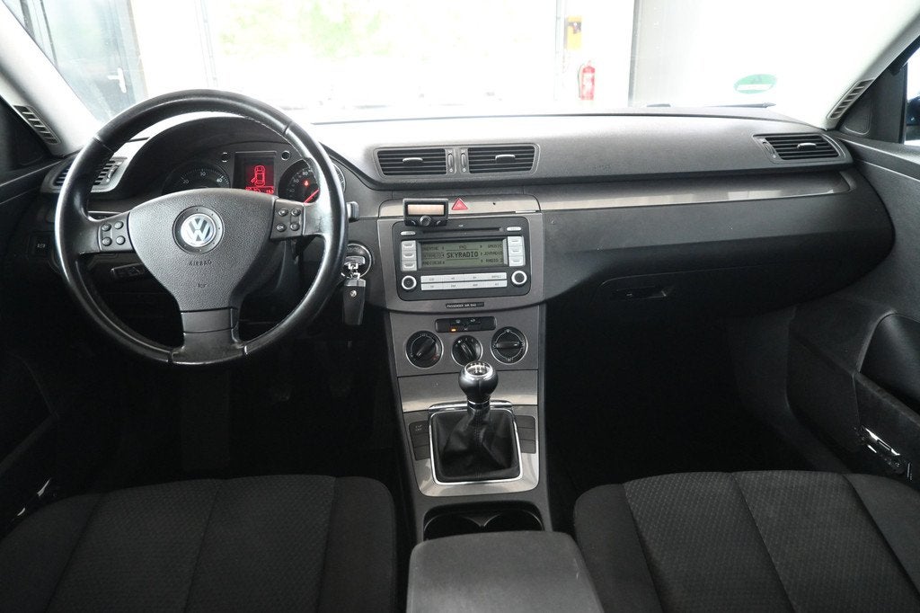 Volkswagen Passat Variant 1.9 TDI Trendline BlueMotion Airco, Auto's, Volkswagen, Voorwielaandrijving, Stof, Gebruikt, 4 cilinders