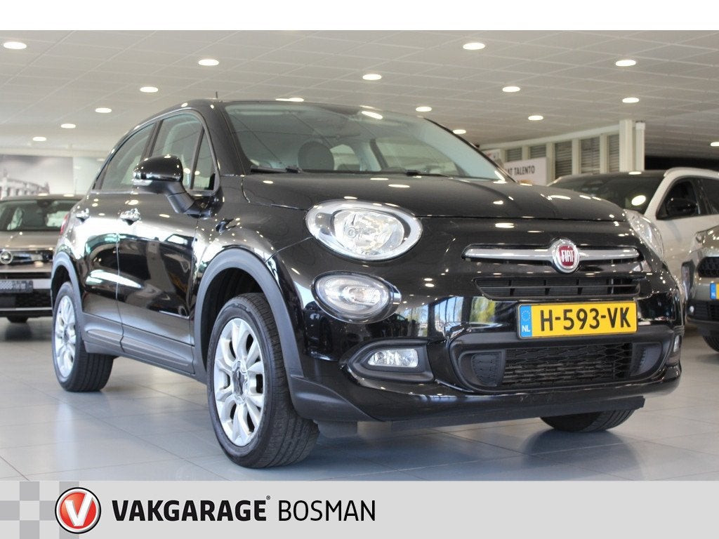Fiat 500X 1.4 T M-Air Lounge/BLUETOOTH/CRUISE/TREKHAAK, Auto's, Fiat, Gebruikt, 4 cilinders, Zwart, 600 kg