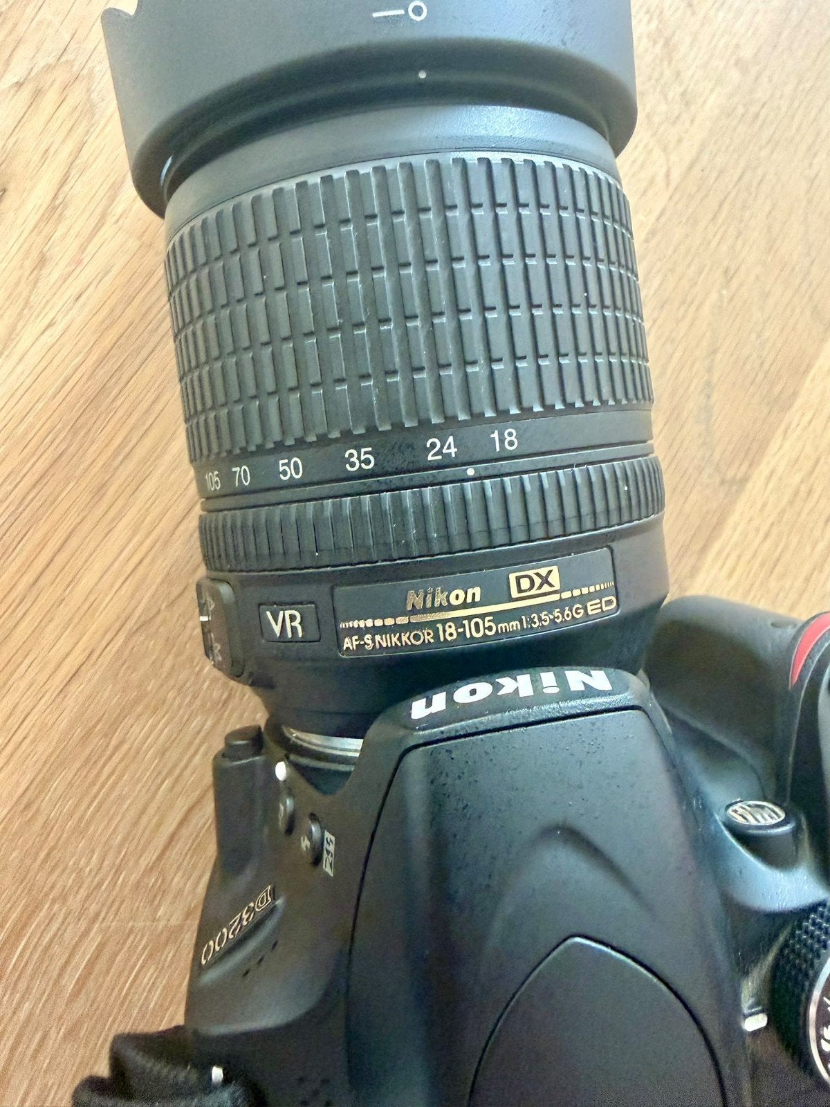 Nikon D3200 spiegelreflexcamera met lens en cameratas, Ophalen, Gebruikt, Spiegelreflex, Geheugenkaart