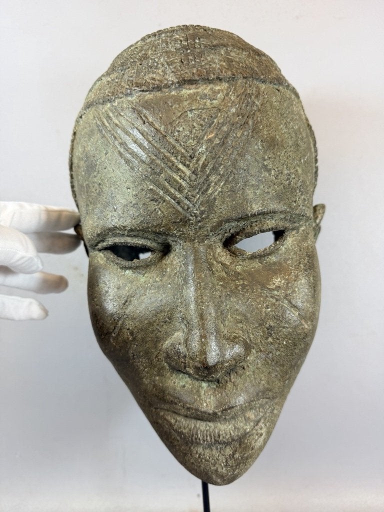 261087 Oud Afrikaans Bronzen Oba masker - Benin - Nigeria., Ophalen of Verzenden