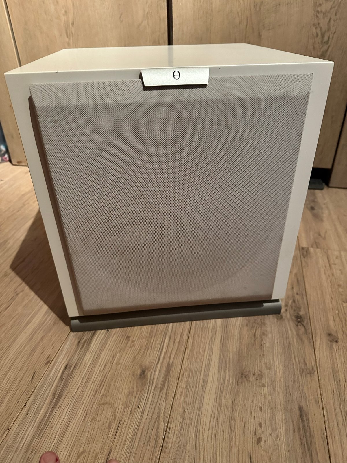 Audiovector Ki SUB subwoofer (defect), Subwoofer, Ophalen of Verzenden, Niet werkend, Geschikt voor surround/home cinema