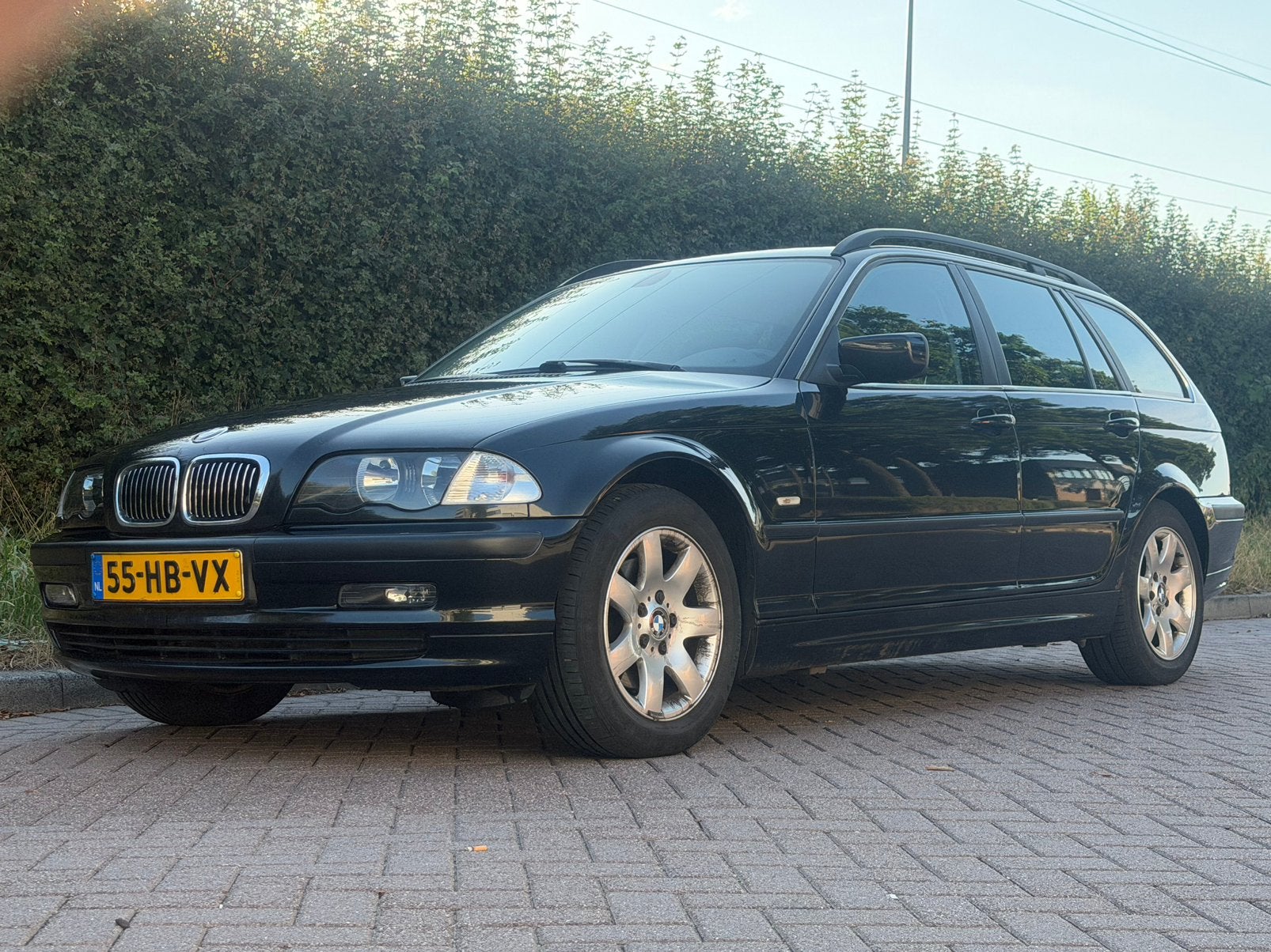BMW 3-Serie 2.2 I 320 6 CILINDER | NWE APK | DEALERONDERH, Auto's, BMW, 2171 cc, Zwart, Zwart, Handgeschakeld