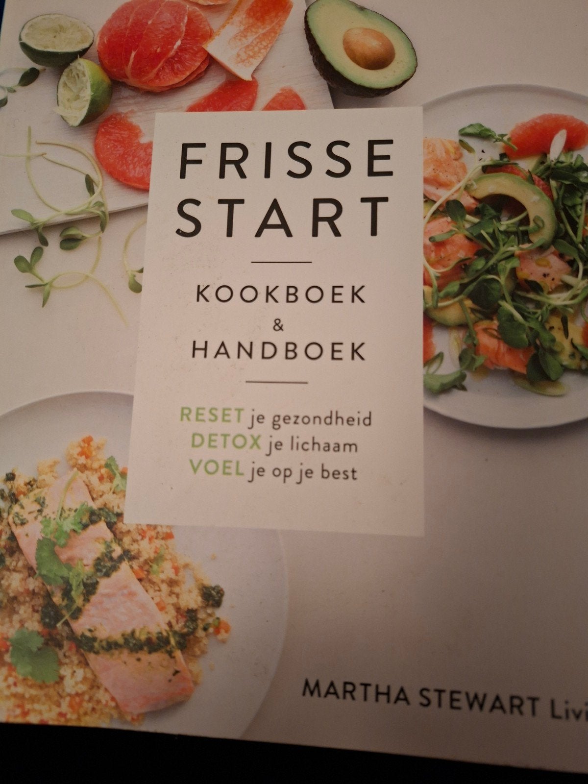 Frisse Start Kookboek & Handboek - Martha Stewart, Voorgerechten en Soepen, Ophalen of Verzenden, Zo goed als nieuw, Martha Stewart