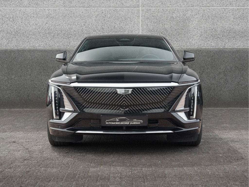 Cadillac Lyriq Luxury 600 E4 |SOH 97.7% |Panoramadak |, Auto's, Automaat, Gebruikt, 3200 kg, Automatische klimaatregeling