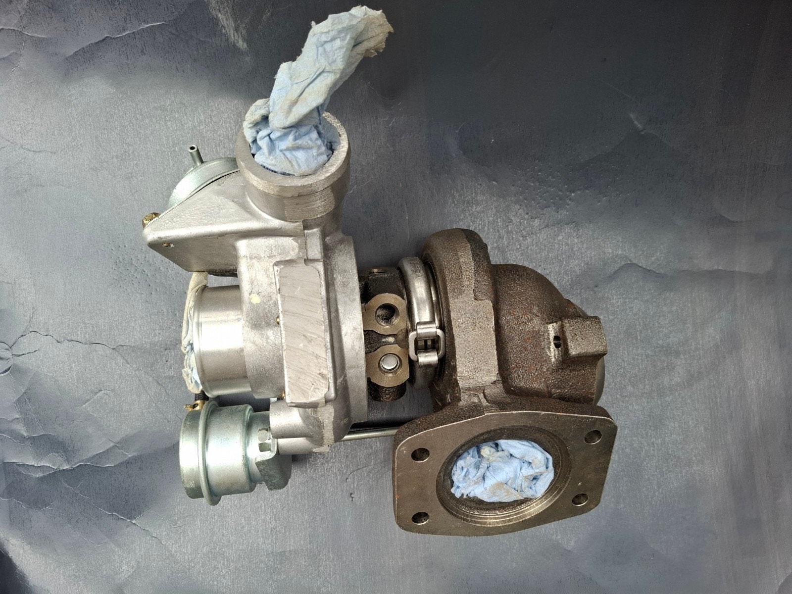 Turbocompressor merk Volvo, Auto-onderdelen, Motor en Toebehoren, Ophalen of Verzenden, Gereviseerd, Volvo