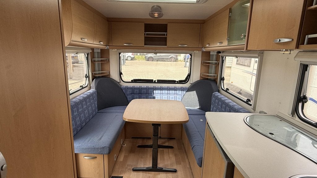 Knaus Sudwind 500 FU bouwjaar 2006 met voortent en luifel, Caravans en Kamperen, Schokbreker, Rondzit, Bedrijf, Overige typen