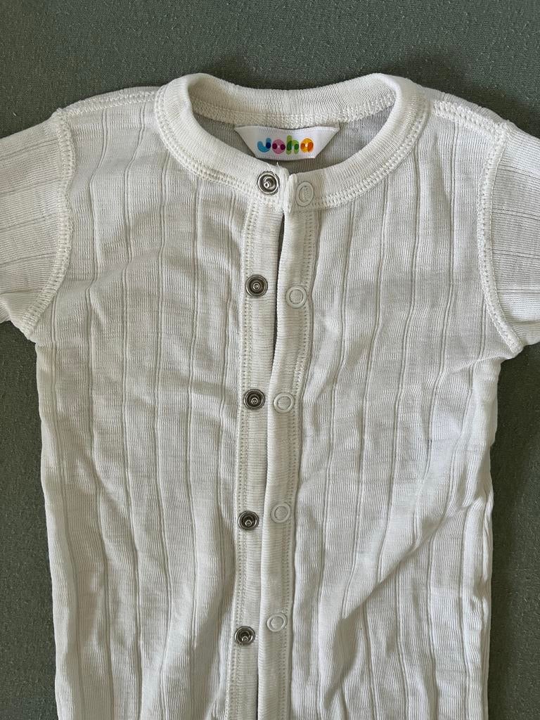 Joha jumpsuit wol/zijde, kleur naturel, maat 56/62, Ophalen, Zo goed als nieuw, Jongetje of Meisje, Pakje