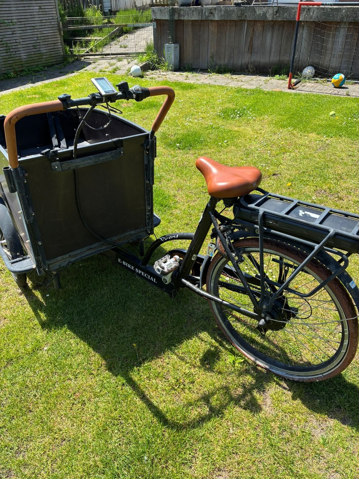 Elektrische bakfiets Troy, 4 kinderen of meer, Gebruikt, Elektrisch, Ophalen