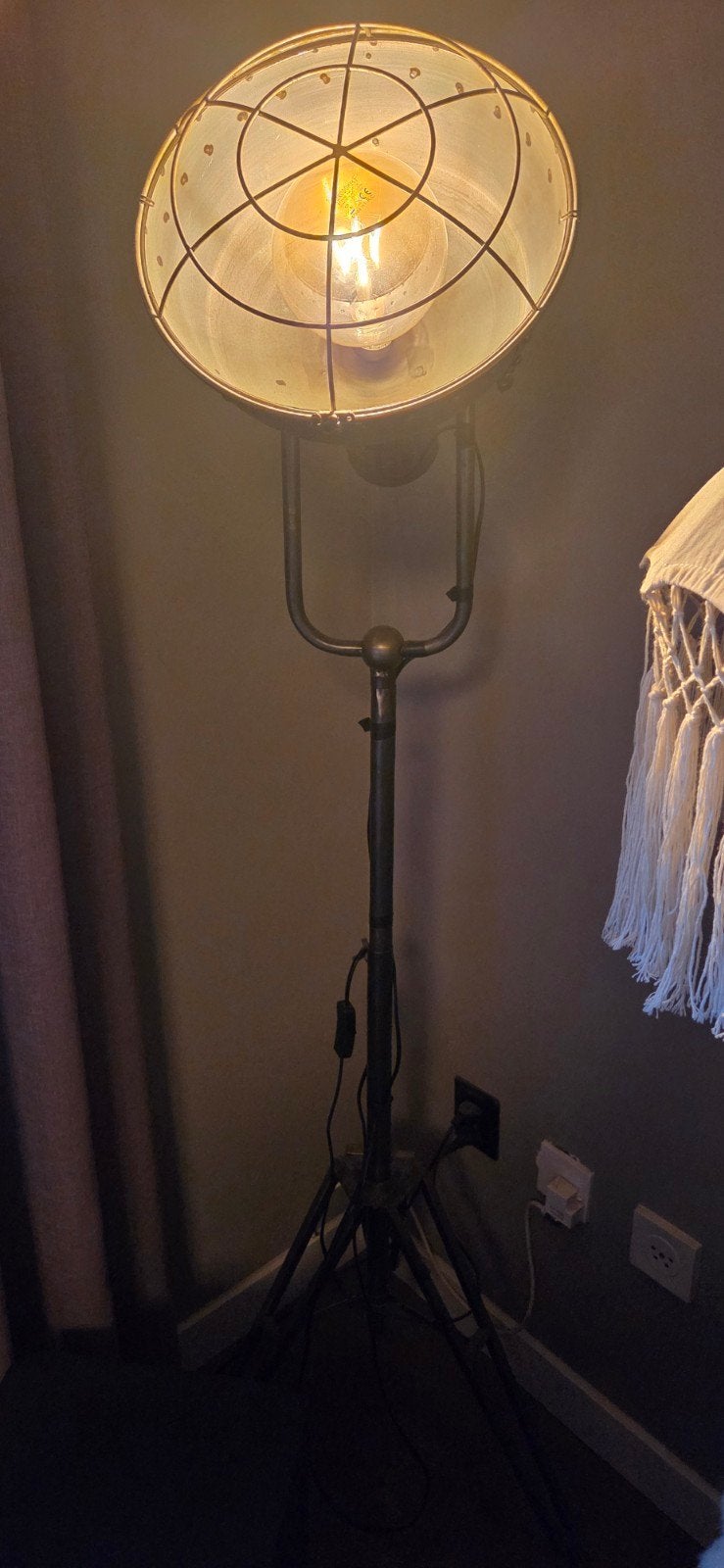 Industriële Vloerlamp met Rooster - Studio Stijl, Ophalen, Gebruikt, Industrieel, Vintage, Studio, E27 (groot)