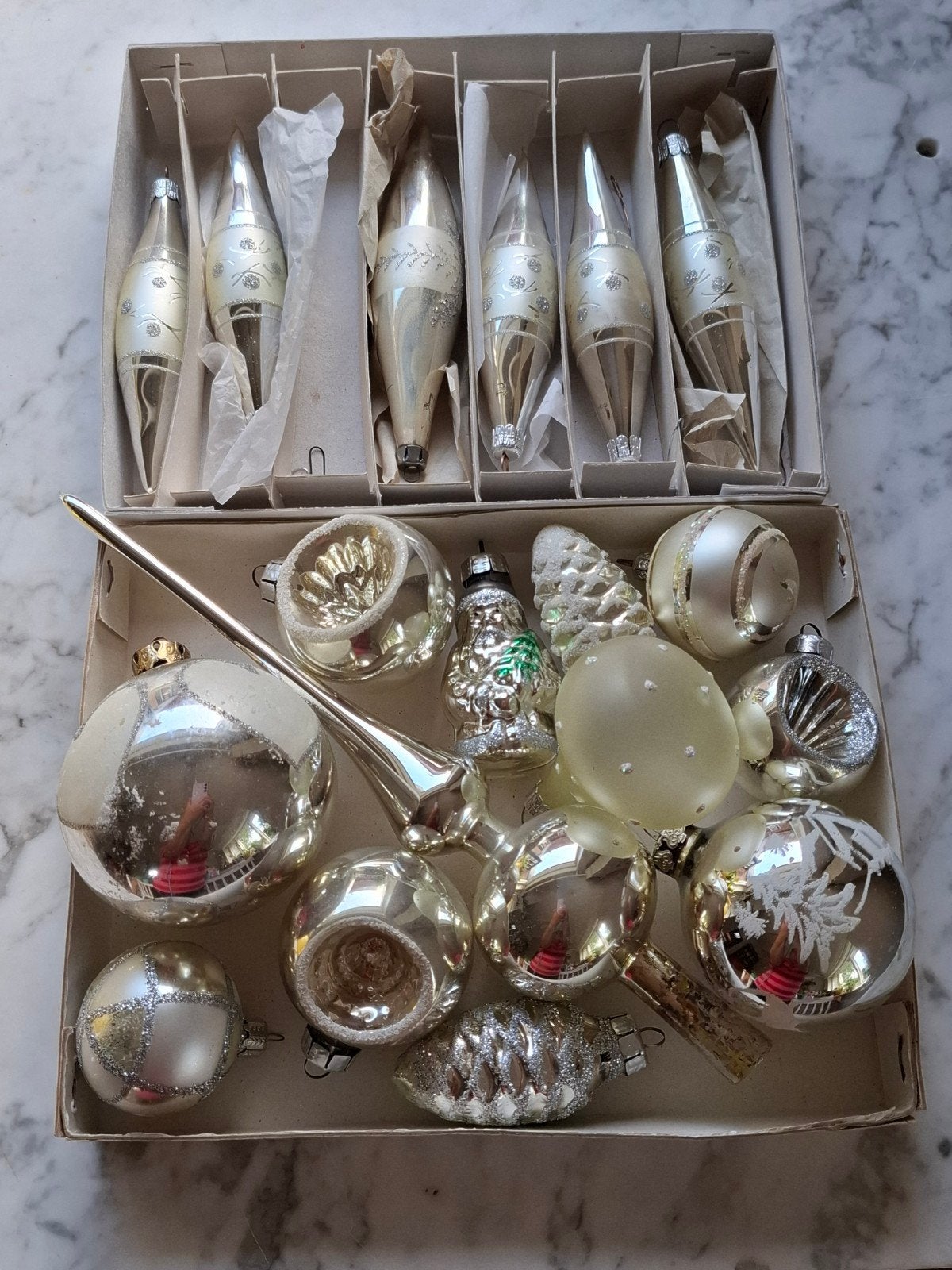 vintage antieke kerstversiering kerstballen zilver, Diversen, Kerst, Verzenden, Gebruikt
