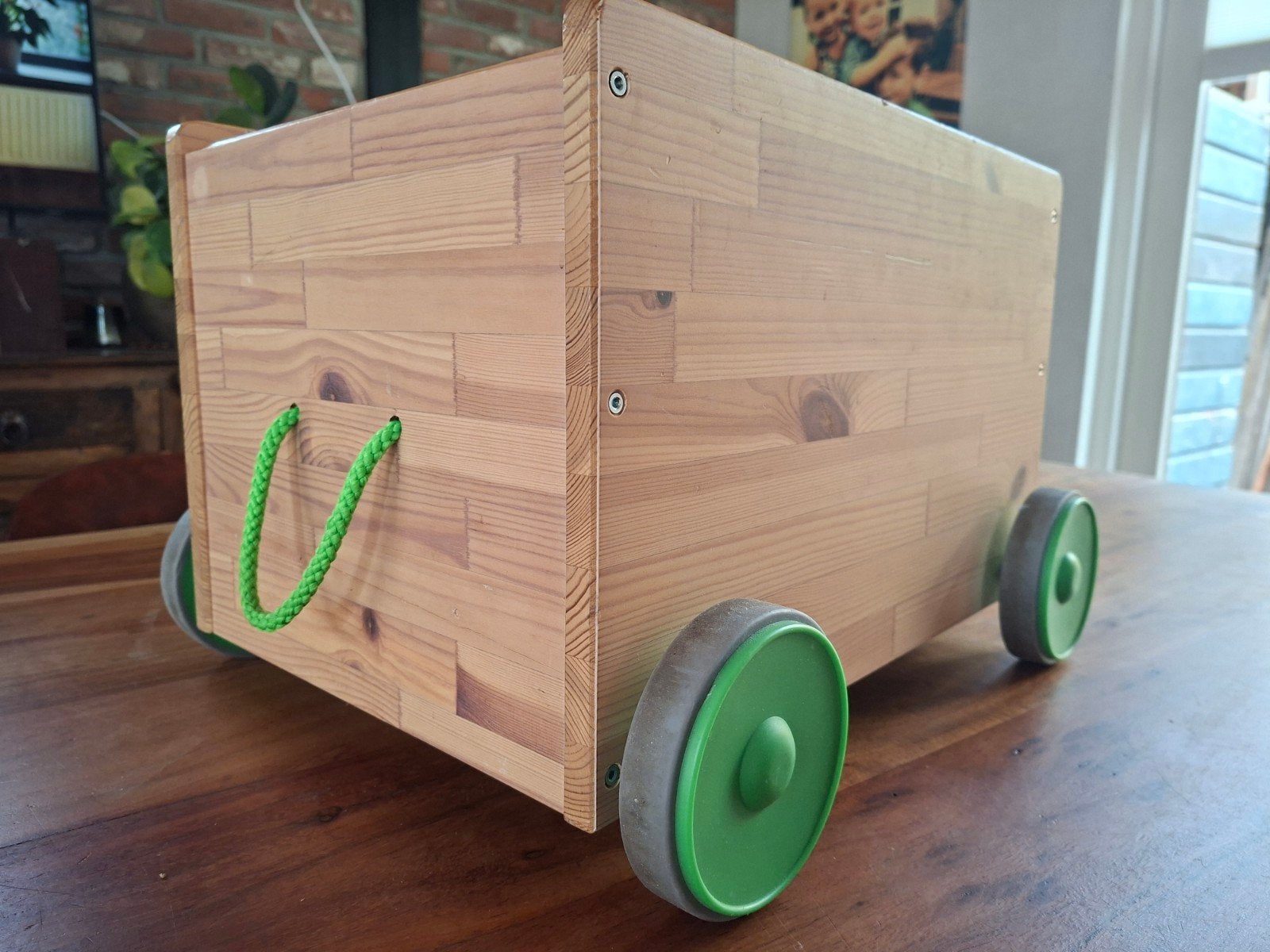 Ikea flisat grenen opbergkist op wielen, Ophalen, Minder dan 50 cm, Gebruikt, 50 tot 100 cm