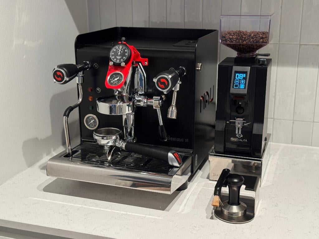 Fiamma Nau Clas. espressomachine + Eureka M.Spec koffiemolen, Espresso apparaat, Koffiebonen, Zo goed als nieuw, 1 kopje