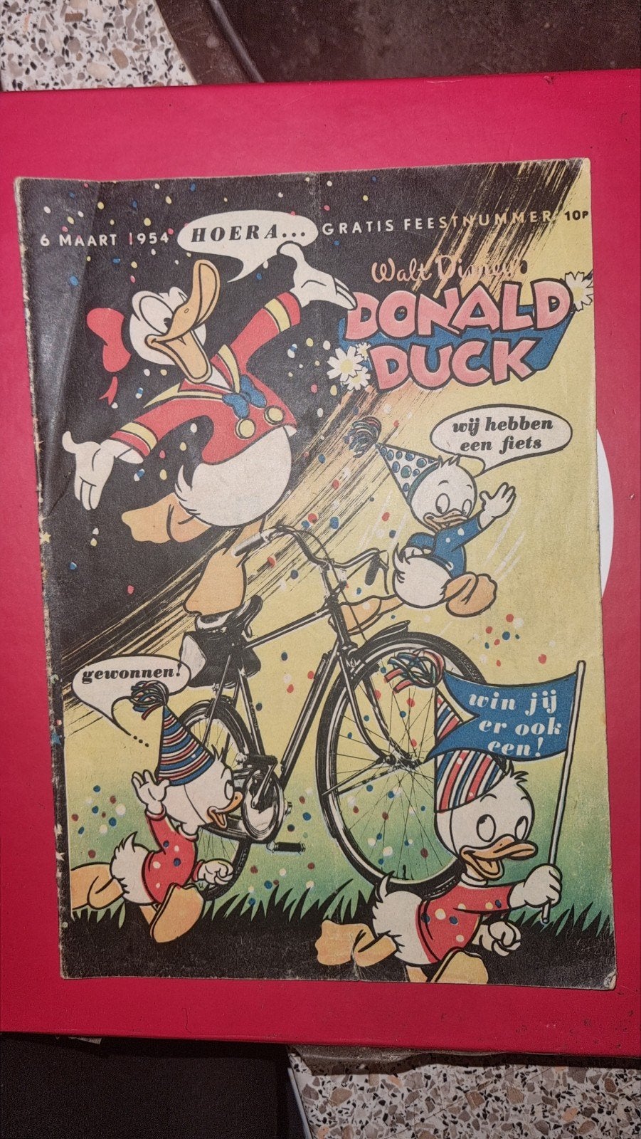 Donald Duck Feestnummer 1954 - Zeldzaamm stripboek, Boeken, Eén comic, Ophalen of Verzenden