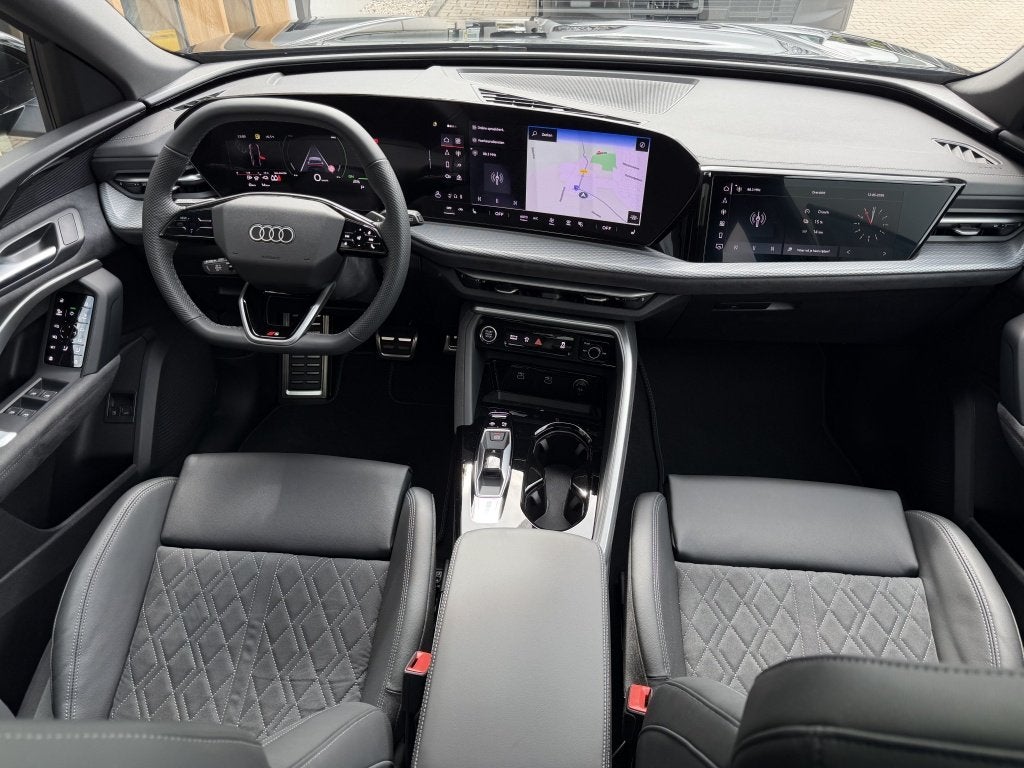 Audi Q5 Sportback 2.0 TFSI e-hybrid quattro S edition Compet, Auto's, Audi, Automaat, Euro 6, 4 cilinders, Leder en Stof