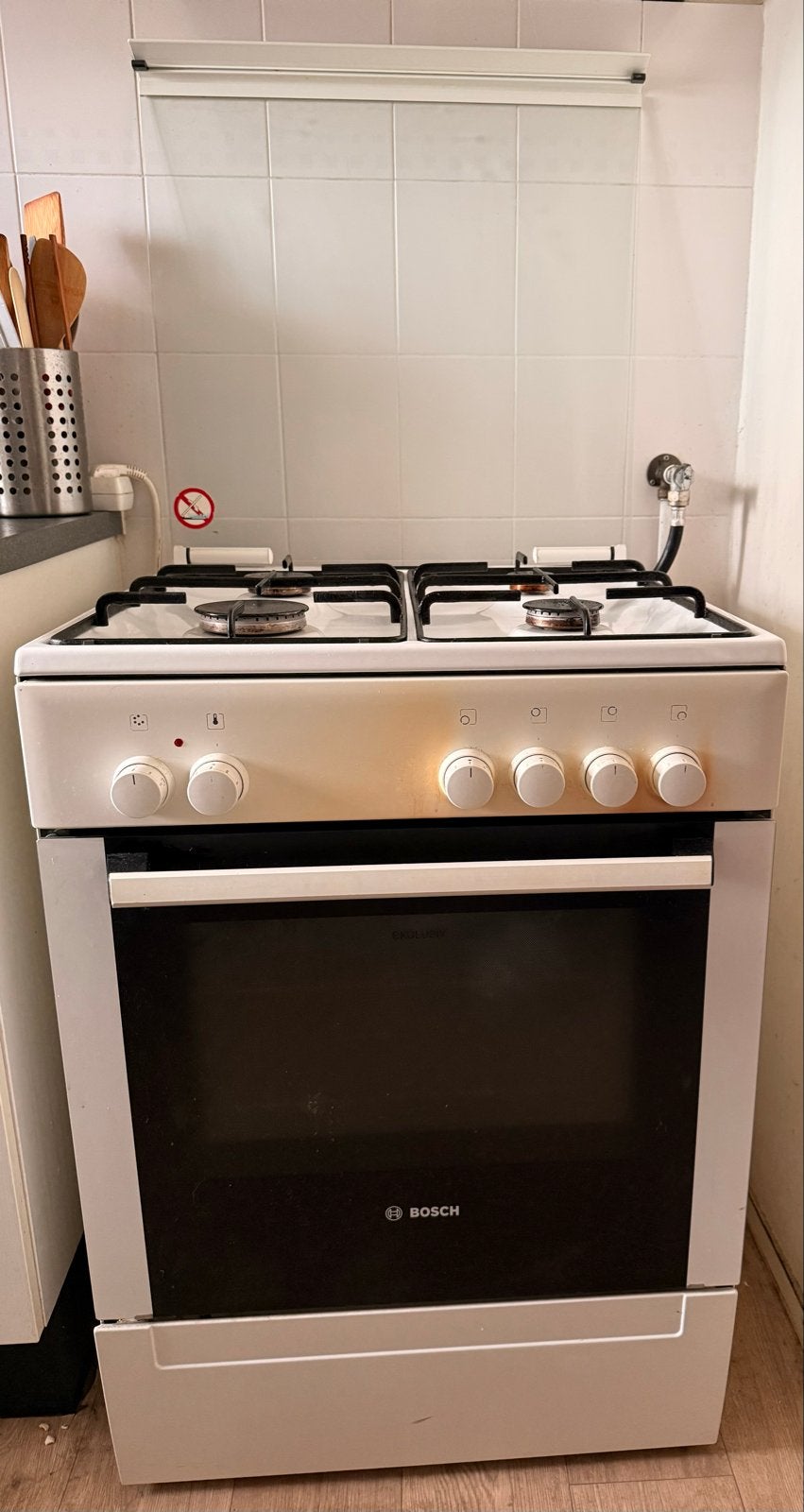 Gratis! - Bosch Vrijstaand Gasfornuis met Oven, Witgoed en Apparatuur, Ophalen, Gebruikt, 60 cm of meer, 4 kookzones