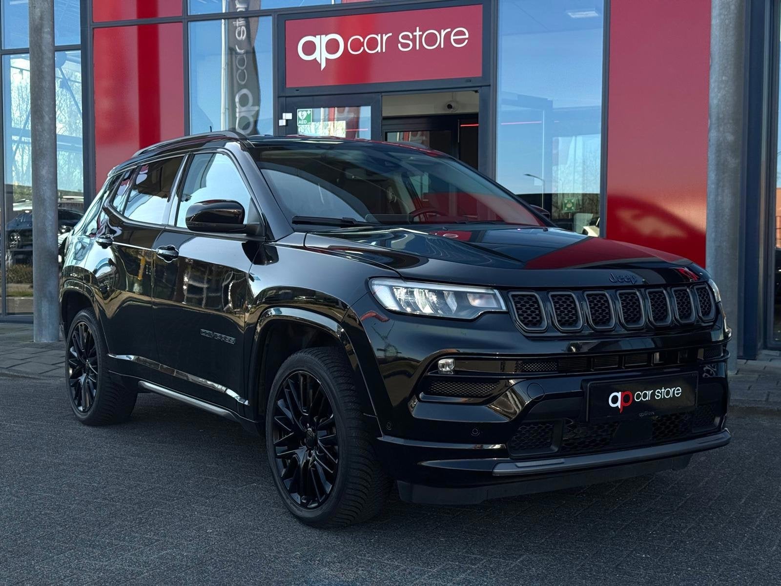 Jeep COMPASS 4xe 240 Plug-in Hybrid Electric S | Camera | Le, Auto's, Jeep, Automaat, 4 cilinders, Zwart, Bedrijf
