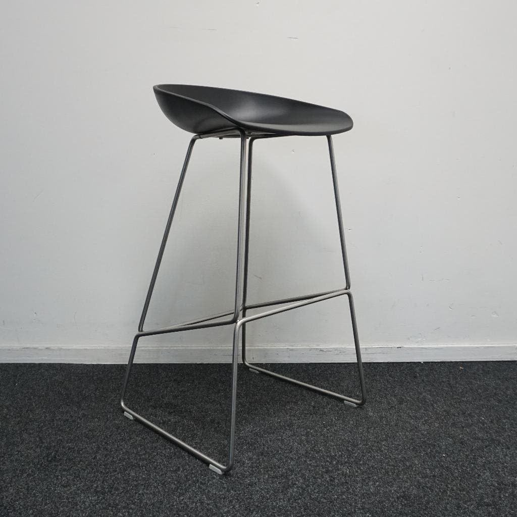 HAY About a Stool AAS38 barkrukken | Zwart | RVS onderstel, Huis en Inrichting, -, 60 tot 90 cm, Ophalen of Verzenden, -