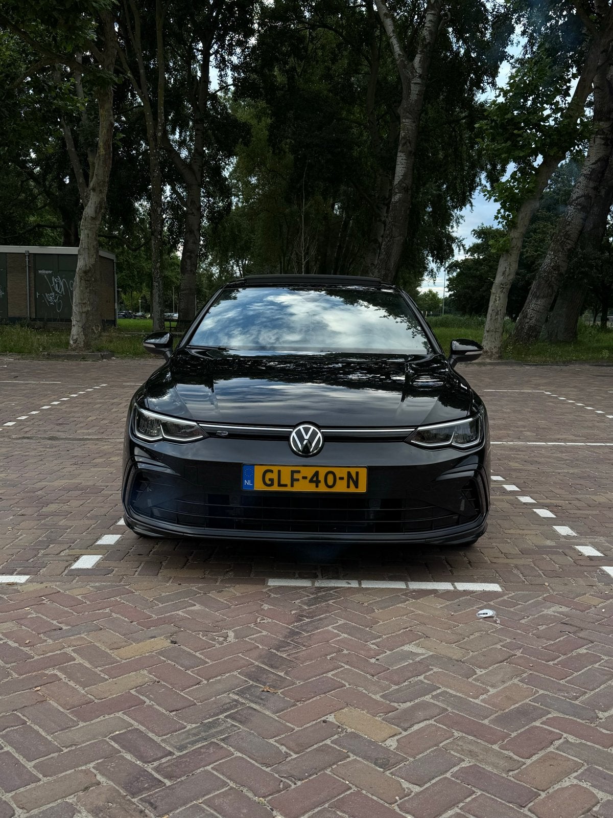 Volkswagen Golf 1.5 Etsi 150pk 7-DSG 2023 Zwart, Auto's, 1498 cc, 4 cilinders, Zwart, Lichtsensor