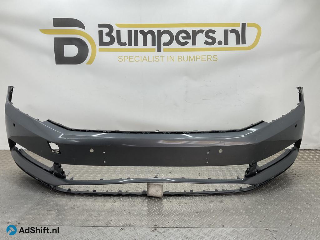 Bumper Volkswagen Passat B8 3G 15- 6xpdc 3G0807221A Voorbump, Bumper