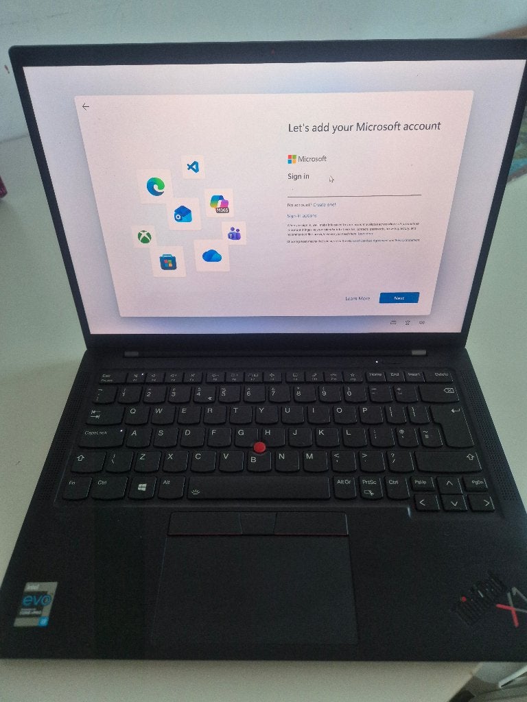 Lenovo ThinkPad X1 Carbon Gen 9, Computers en Software, 256 GB, Qwerty, Ophalen of Verzenden, Zo goed als nieuw