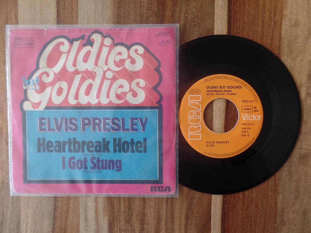 single  Elvis Presley - Heartbreak Hotel / I Got Stung, Cd's en Dvd's, Vinyl Singles, Gebruikt, Single, 1970 - 1979, Rock en Metal