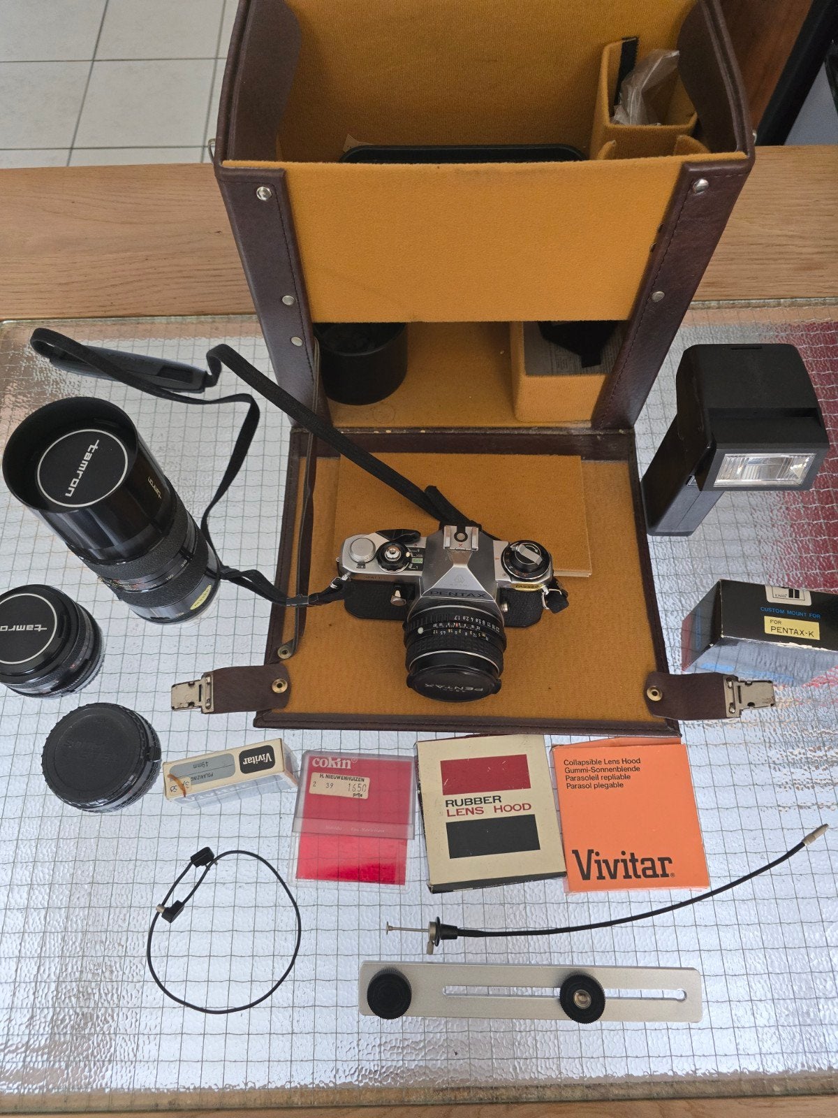 Vintage Pentax camera set met lenzen en accessoires, Ophalen, Gebruikt