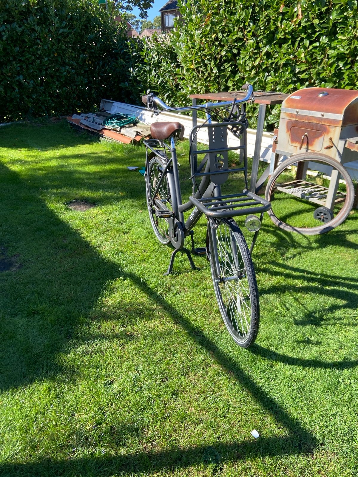 Mooie fiets met nieuwe binnen- en buitenbanden, Fietsen en Brommers, Velgrem, Versnellingen, Ophalen, Overige merken
