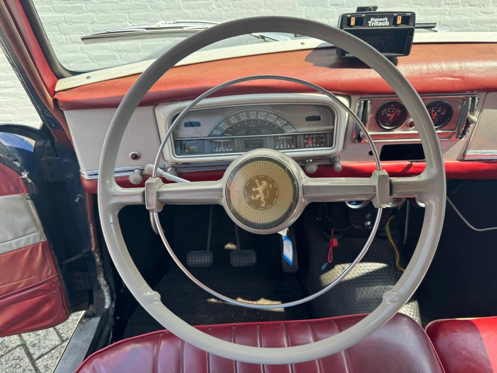 Peugeot 403 Compressor Berline Schuifdak OPRUIMING | OUTLETD, foto 11