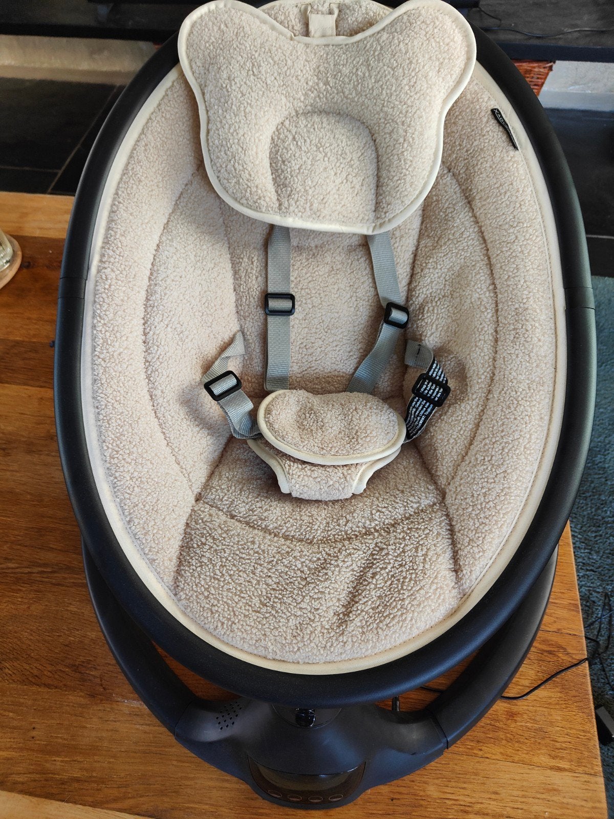 Comfortabele baby schommelstoel met muziek en timer, Ophalen, Zo goed als nieuw