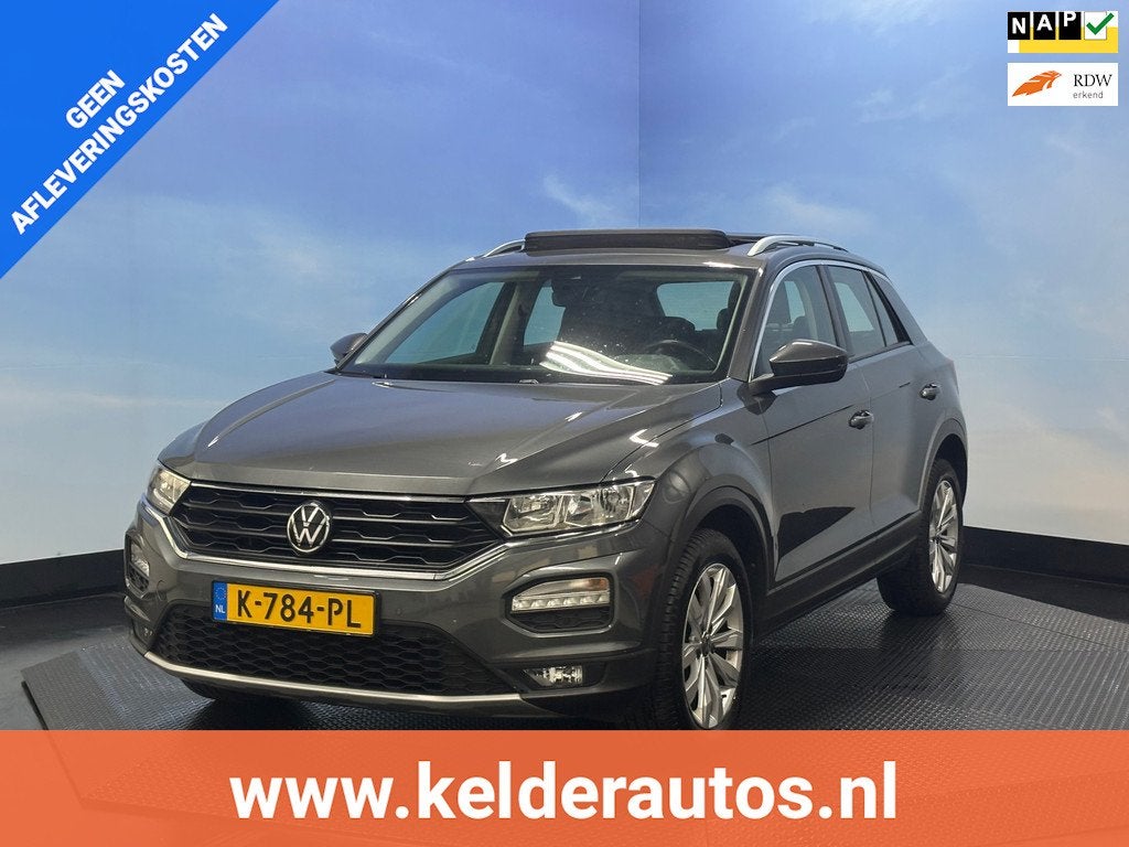 Volkswagen T-Roc 1.0 TSI Style Business Navi | Clima | PANO, Voorwielaandrijving, Stof, Gebruikt, Euro 6