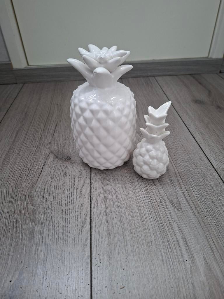 Decoratieve ananas, vogelbeeldje en waxinelichthouder, Ophalen of Verzenden, Gebruikt, Wit, Steen/keramiek