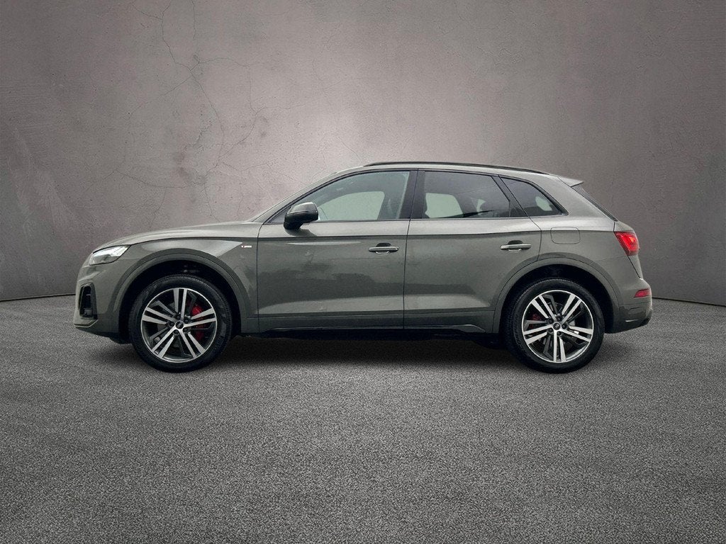 Audi Q5 50 TFSI e 300 PK quattro S edition Competition | 20-, Auto's, Audi, Automaat, 14 kWh, Gebruikt, 4 cilinders