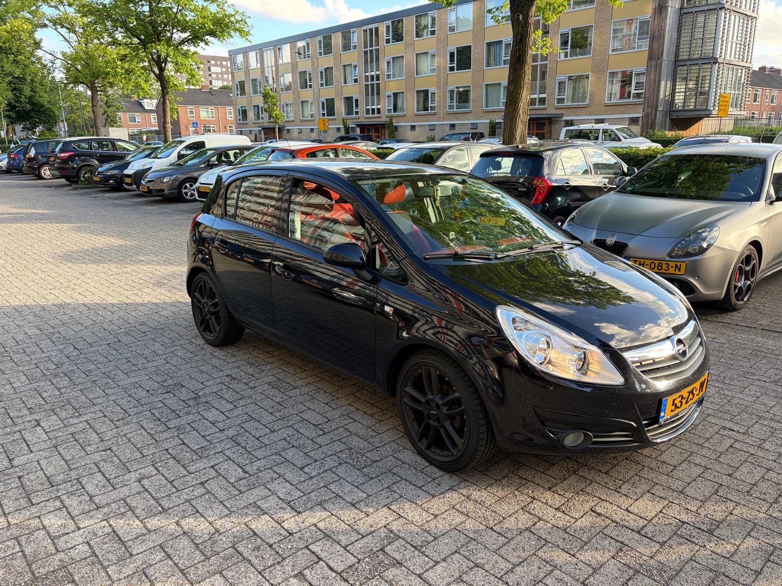 Opel Corsa 1.4 2008 / Audi A6 2.0 TFSI 2008, Particulier, Te koop
