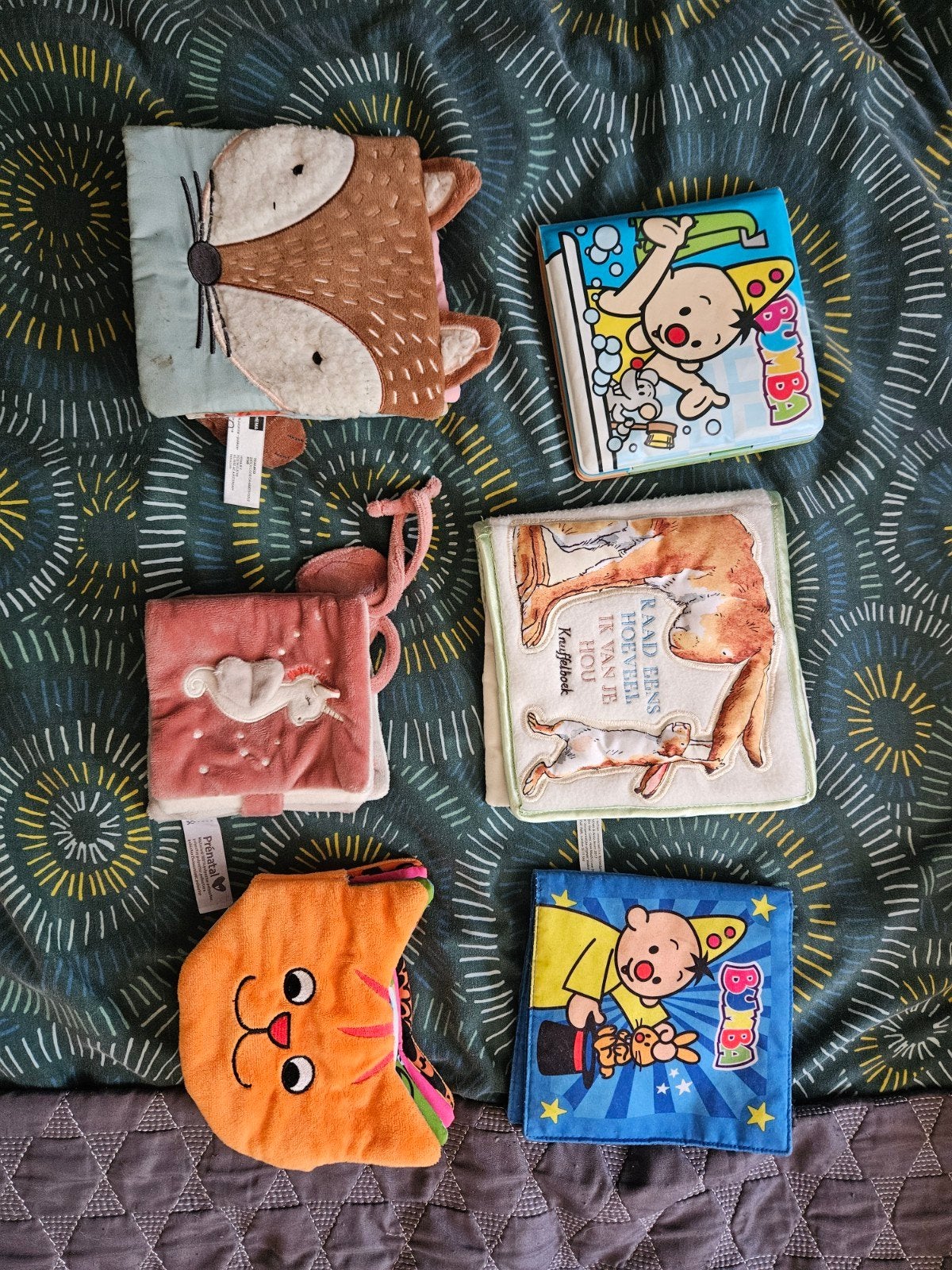 Set van 6 zachte babyboekjes en knuffeldoekjes, Ophalen of Verzenden, Zo goed als nieuw, Overige typen, Met geluid