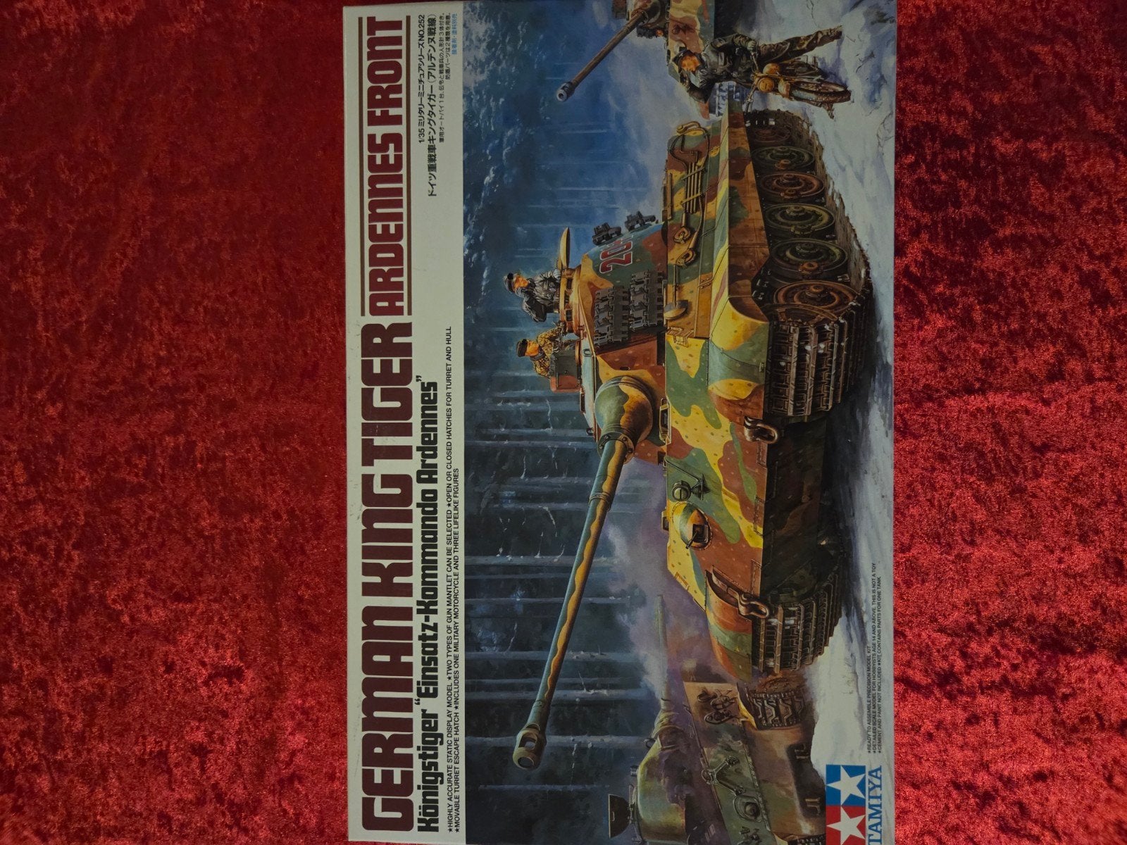 Diverse 2e hands modelbouw tanks en militaria, Ophalen of Verzenden