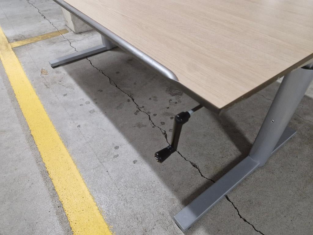 Gispen TM slinger bureau 160x80 met volkern HPL blad, Ophalen, Gispen, Info@gispen.nl, In hoogte verstelbaar